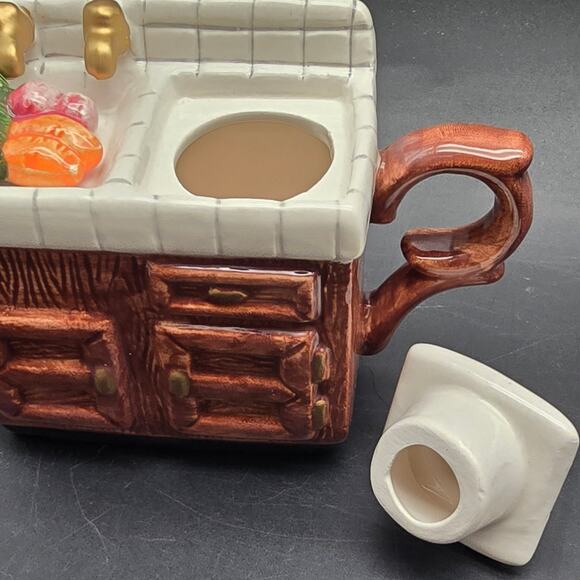 Vintage Kitchen Sink Decorative Tea Pot Cottagecore - Picture 5 of 7